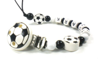 Schnullerkette mit Namen Fussball schwarz weiß